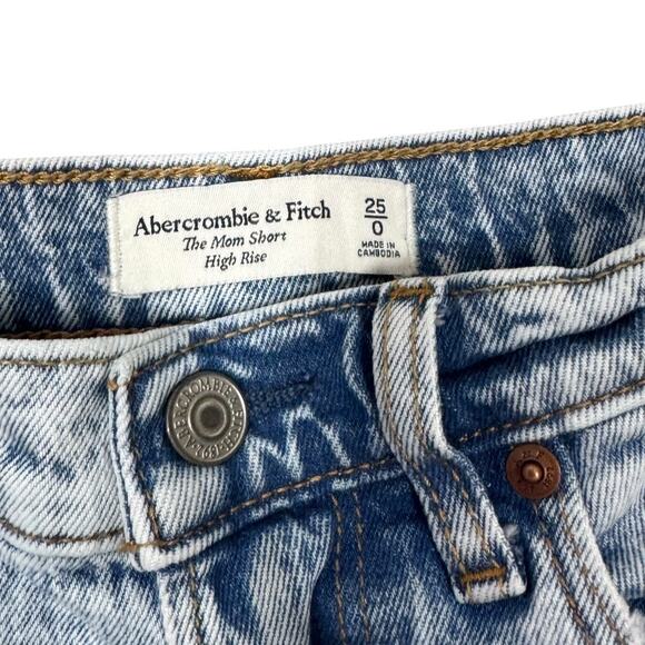 Abercrombie & Fitch The Mom Short High Rise 25 0 Distressed Denim Cutoffs Light - Picture 5 of 6